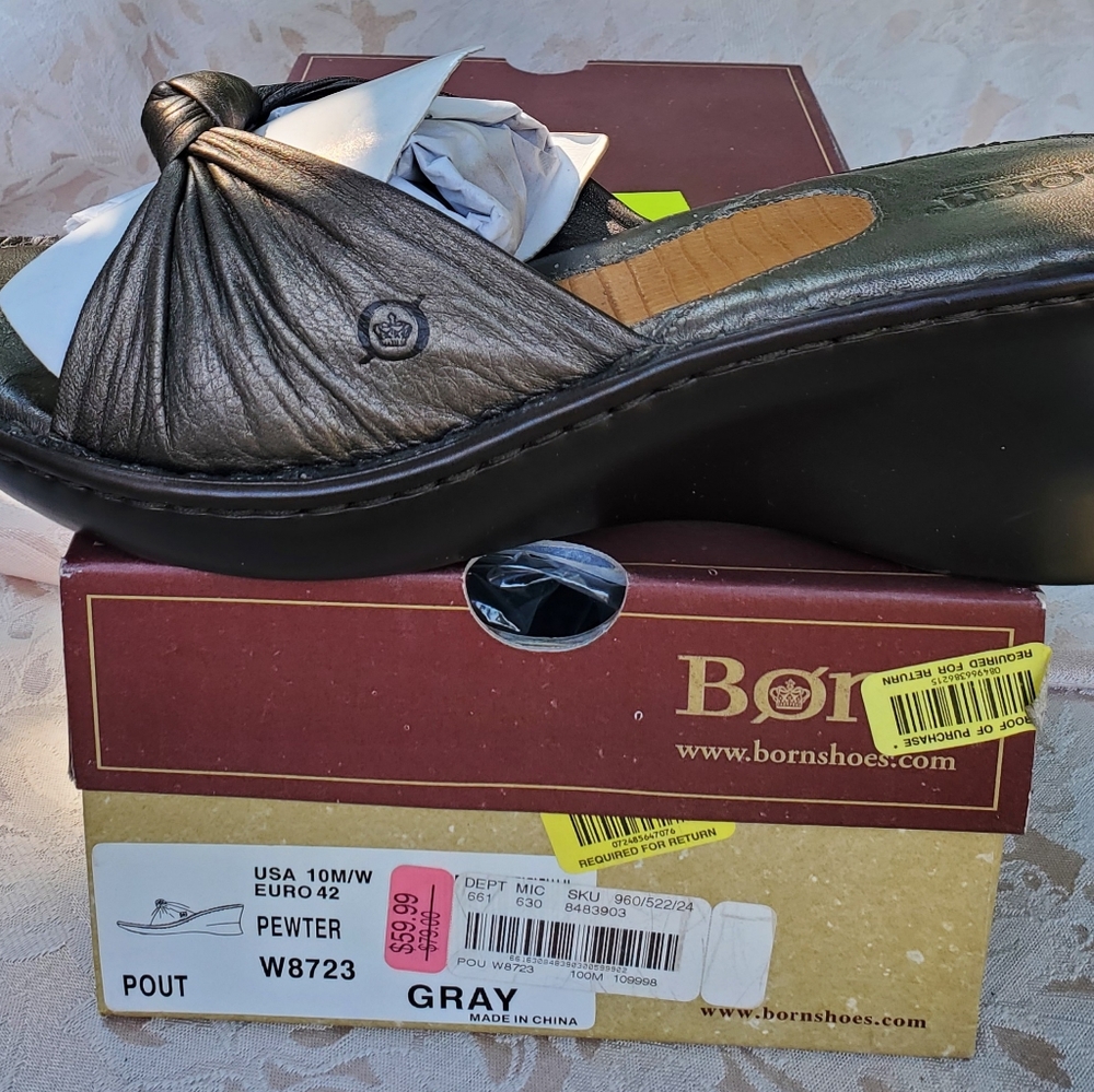 Born sandal